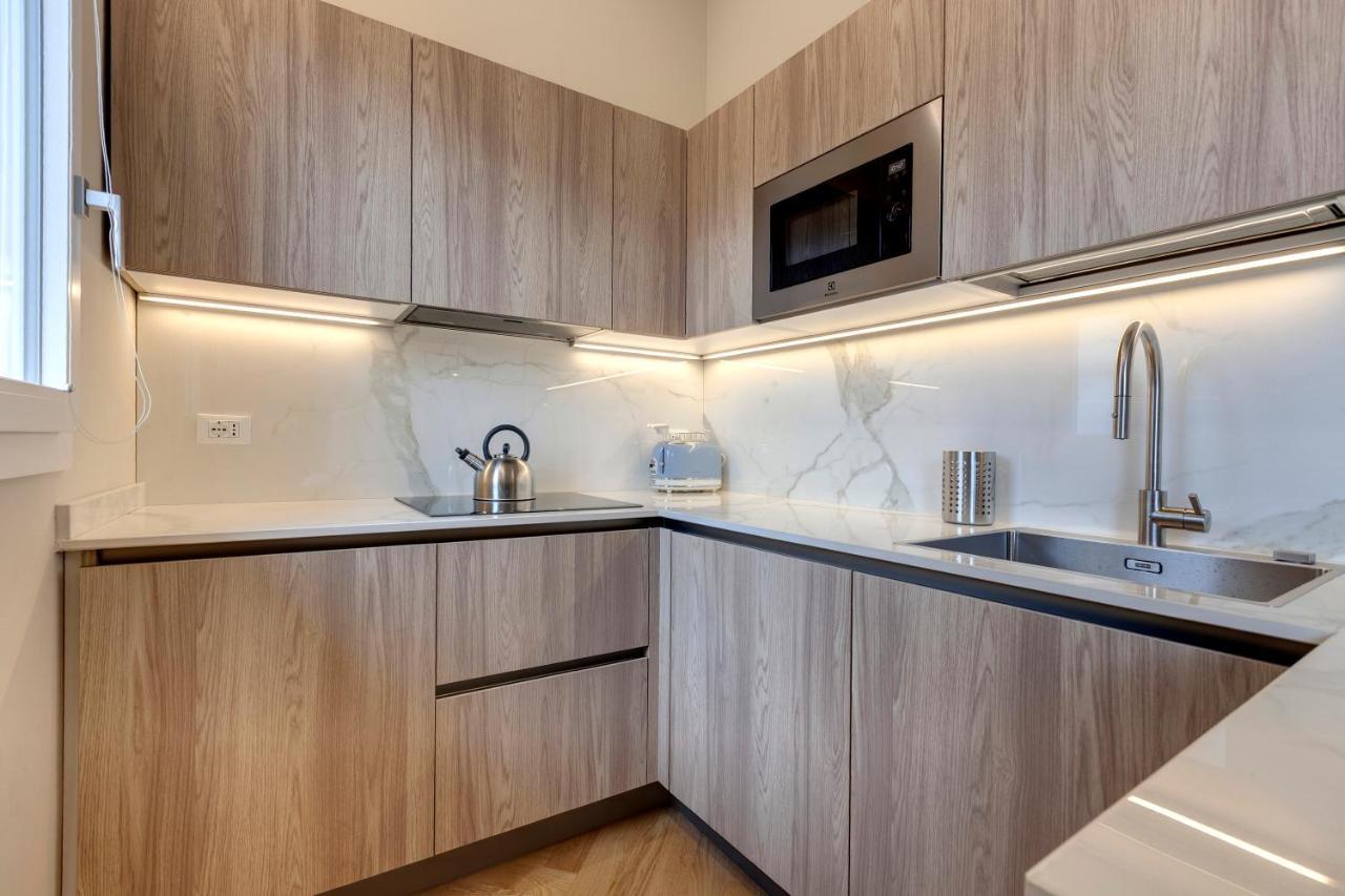 Aleardi Roof Apartment By Mamo ฟลอเรนซ์ ภายนอก รูปภาพ